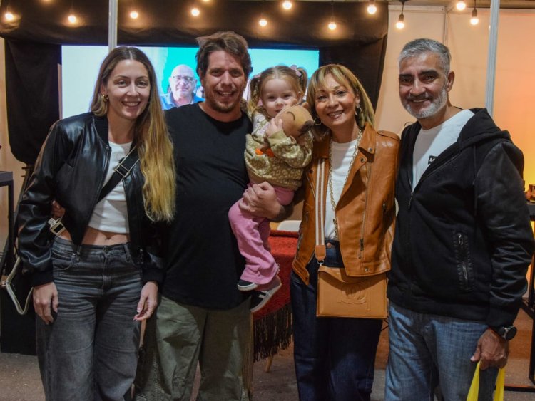 Quedó inaugurada la Feria Internacional de Artesanías en el Costanera Ferial