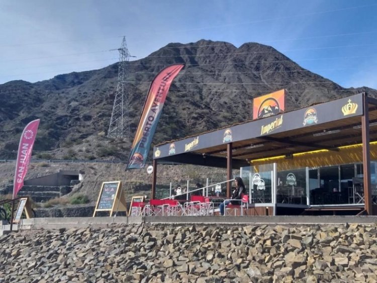 Construirán dos nuevos miradores en Punta  Negra