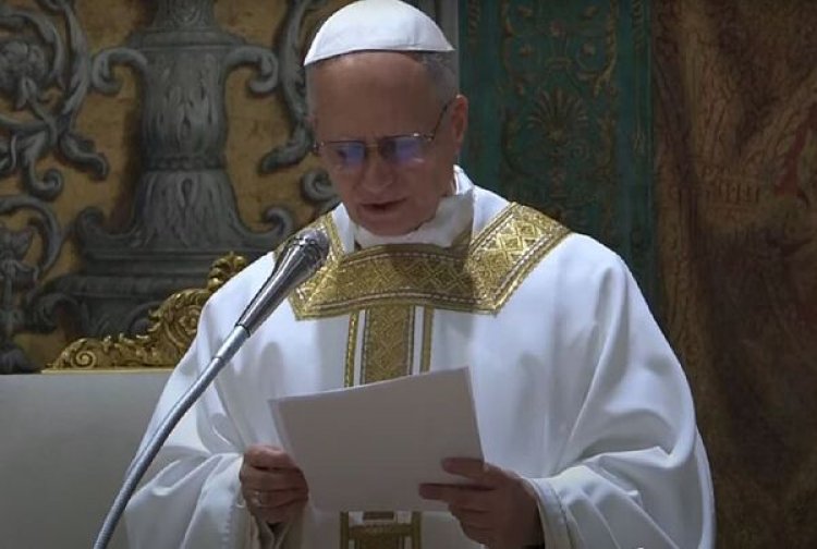 León XIV celebró su primera misa con los cardenales en la Capilla Sixtina