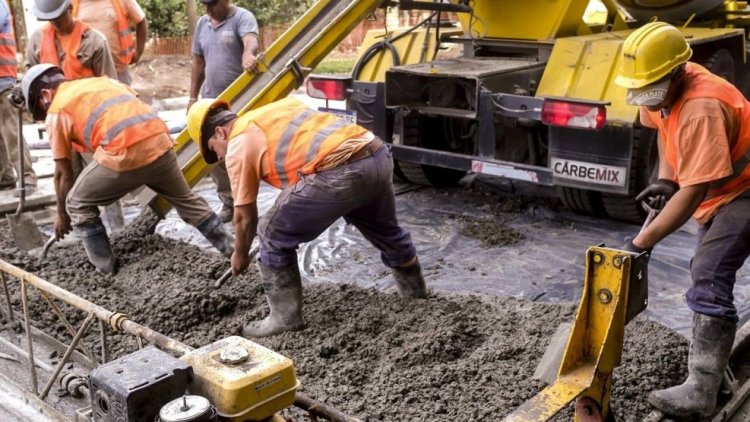 El Gobierno modificó la forma de contratación de obra pública