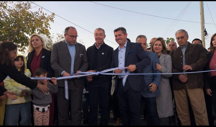 Inauguraron obras de repavimentación en una importante villa de Rivadavia