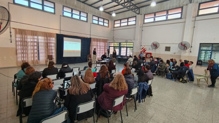 Encuentro informativo sobre Juegos Evita 2025 para estudiantes con discapacidad