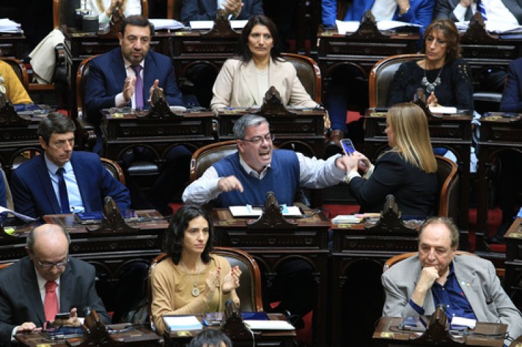 Duro revés para Milei en el Senado: la oposición se unió, consiguió quórum y le impone su agenda