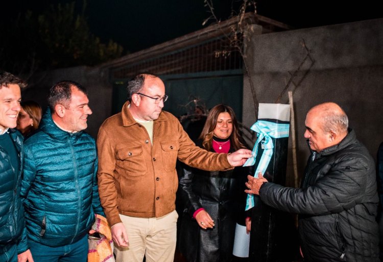 Rivadavia inauguró un nuevo espacio verde con luminarias en el Loteo Álvarez