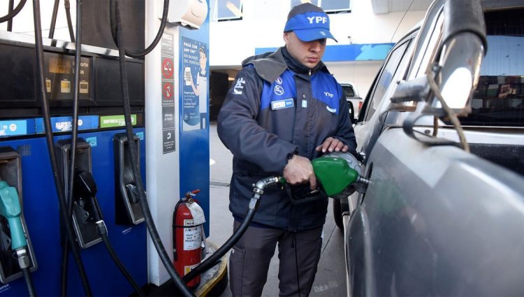 En junio volvió a caer la venta de combustibles en todo el país
