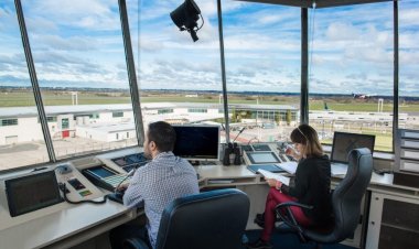 Advertencia del gobierno por el paro de los Controladores Aéreos