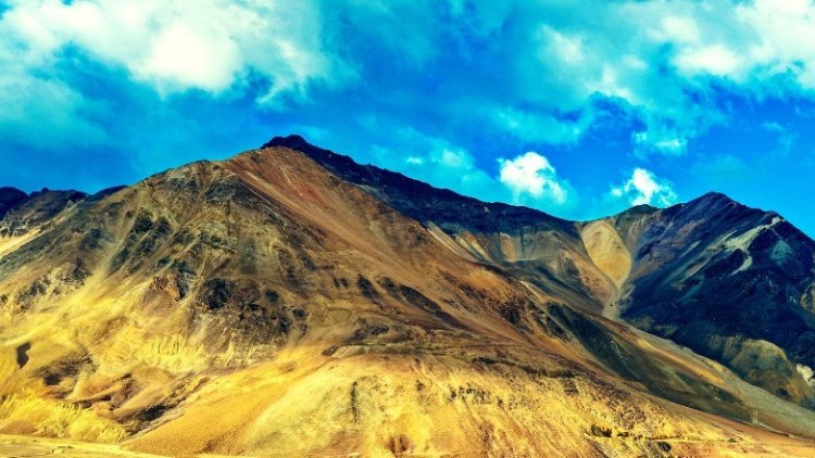 IPEEM adjudicó dos áreas mineras