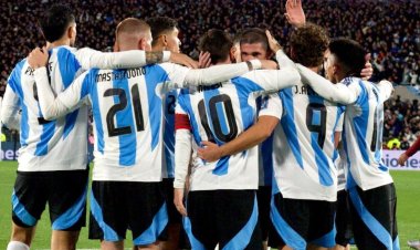 Con un doblete de Messi, Argentina goleó 3-0 a Venezuela por Eliminatorias