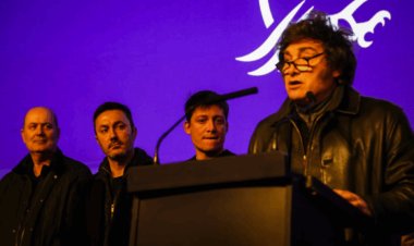 Javier Milei atraviesa "la mayor crisis de su presidencia"