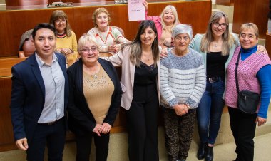 La Casa de Todos recibió a adultos mayores de Rawson