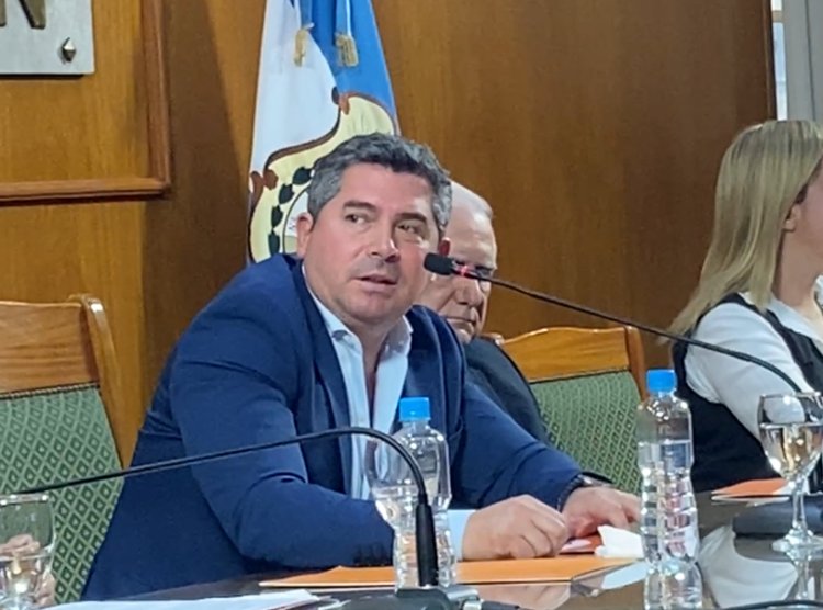 Orrego confirmó que los complejos del programa Casa Activa fueron transferidos a la provincia