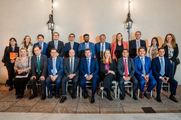 Orrego presentó en Buenos Aires la Fiesta Nacional del Sol 2025 al mundo