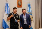 Orrego recibió a Santiago Flores, campeón mundial de Powerlifting