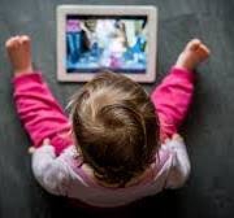 Día Mundial de la Visión: aconsejan que los menores de 2 años no deben estar frente a las pantallas