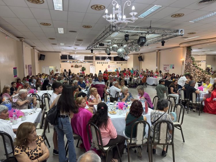 Chimbas celebró la elección de su Reina del Adulto Mayor 2025