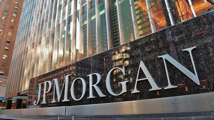 El Riesgo País cayó a 900 puntos tras anuncio del swap
