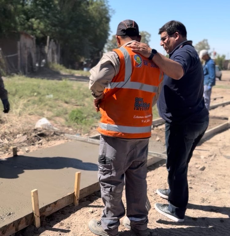 Obra histórica: 9 de Julio dio arranque a la construcción de veredas y canalización en el Loteo 11