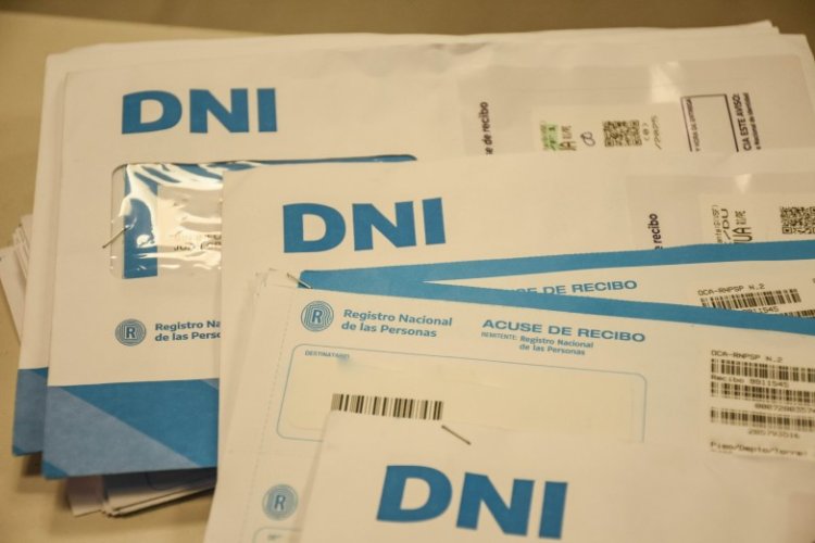 Más de 300 DNI esperan ser retirados en la Sede Central del Registro Civil