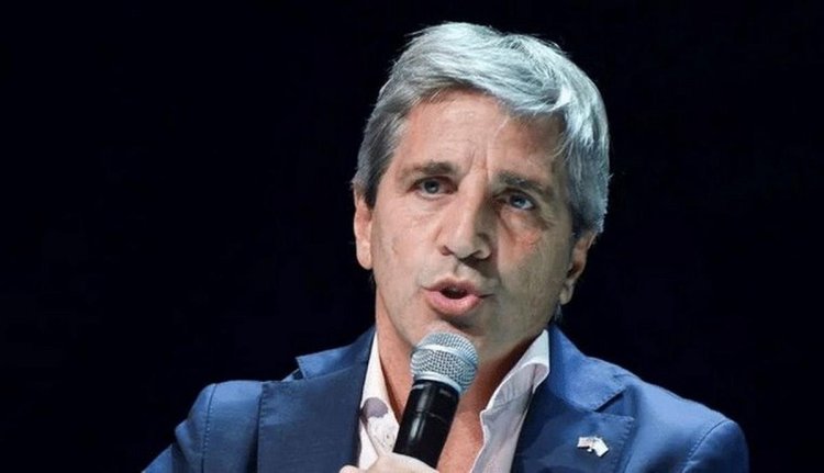 El mensaje grabado de Luis Caputo al Coloquio de IDEA: "Reforma laboral fundamental"