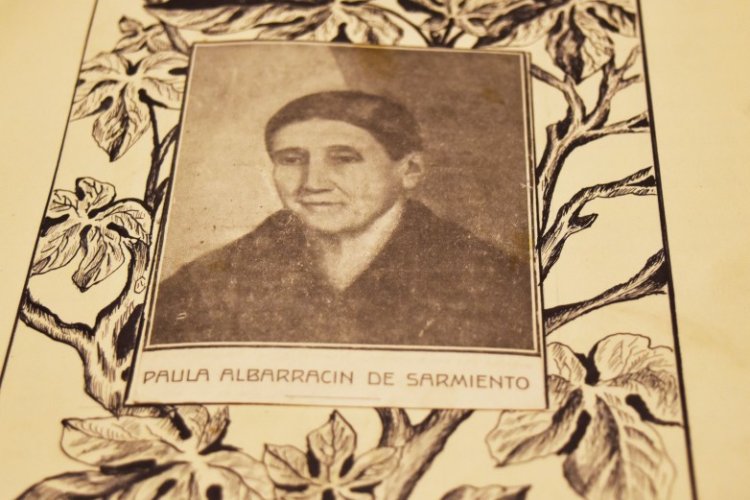 Doña Paula Albarracín: la mujer que tejió el hogar y el destino de Sarmiento