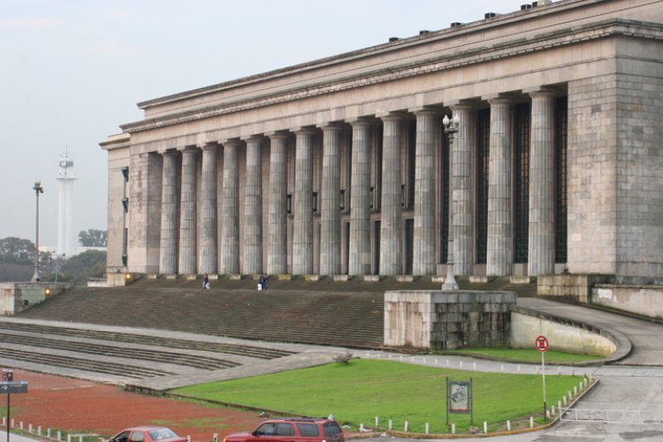 La UBA recurre a la Justicia para exigir la aplicación plena de la Ley de Financiamiento Universitario
