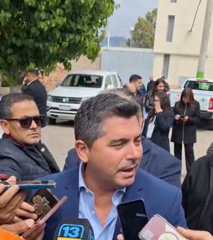 El gobierno entregará un barrio por semana, hasta fin de año