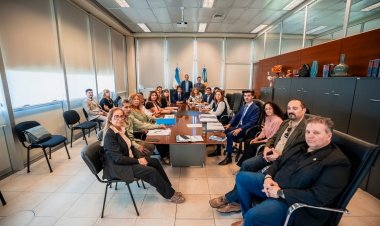 Gobierno de San Juan y gremios docentes participaron de una nueva negociación paritaria