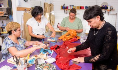 Supra reciclaje: el arte de revalorizar el vestuario de los artistas itinerantes de la FNS 2025