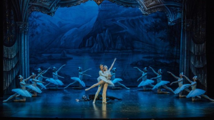 El ballet del Lago de los Cisnes se presenta en el Teatro Sarmiento