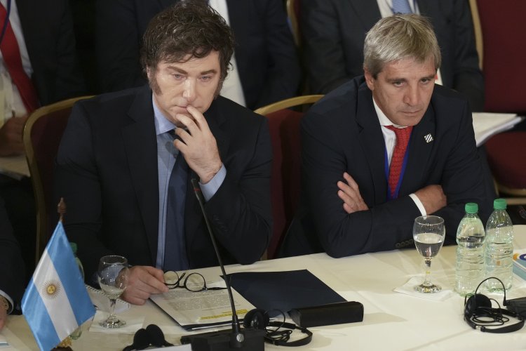 Presupuesto 2026: prohíben cubrir vacantes públicas por dos años