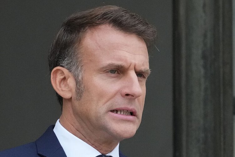 Francia: Macron anuncia un servicio militar voluntario de 10 meses