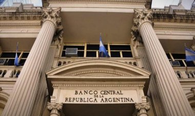 Arranca la Fase 4 del programa económico: inyección de pesos y compra de divisas