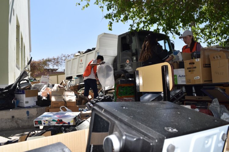 San Juan dio un histórico paso en materia ambiental con la venta de 2,5 toneladas de residuos electrónicos para reciclaje