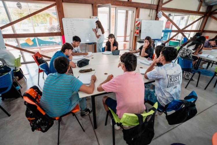 Clases de apoyo escolar gratuito para secundaria