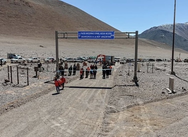 Luego de las lluvias, habilitaron el Paso Internacional de Agua Negra