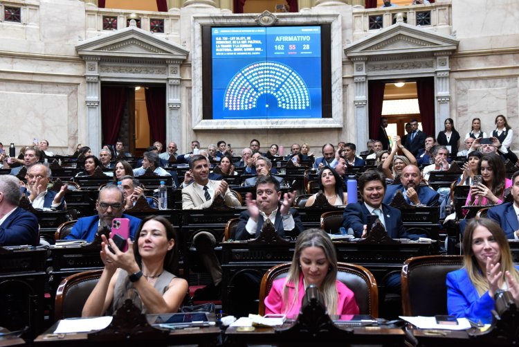 Lista completa: los 125 diputados que juraron en la Cámara y asumirán el 10 de diciembre