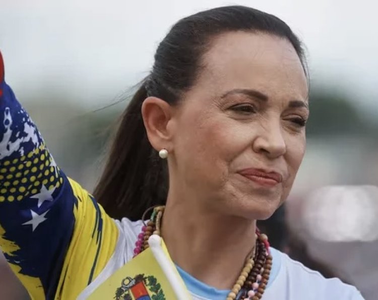 Corina Machado busca llegar a Oslo para recibir el Nobel de la Paz mientras rechaza la idea del exilio