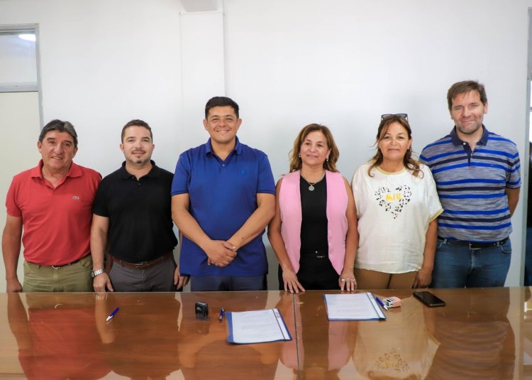 Jáchal y Udap firmaron un convenio para la concesión del camping del gremio docente