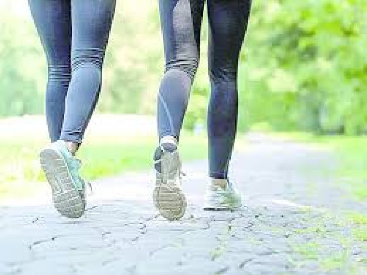 Cuánto hay que caminar por día para eliminar los excesos de las Fiestas