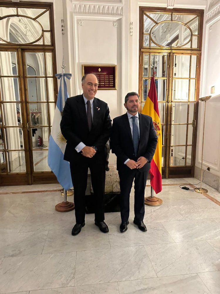 Reunión estratégica en Madrid: Orrego y el embajador Bunge trazaron líneas de trabajo para potenciar inversiones en San Jua