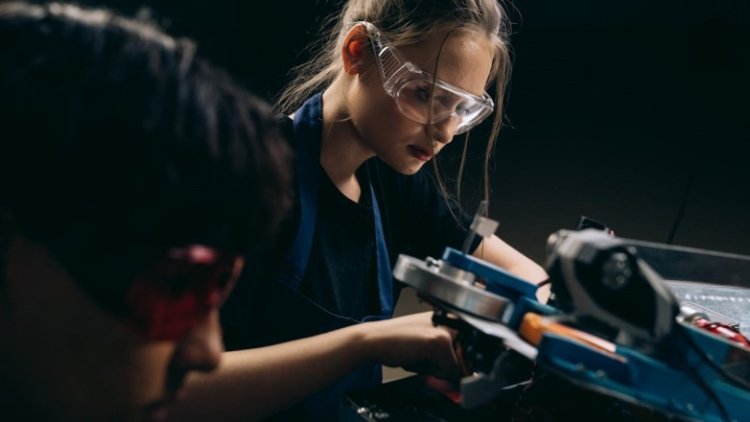 Más jóvenes y más oficios la nueva meta de Aprender, Trabajar y Producir 2026