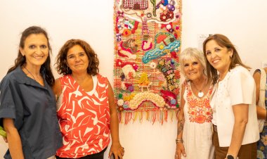 Capital inauguró la muestra colectiva “Veranos de nuestra niñez”