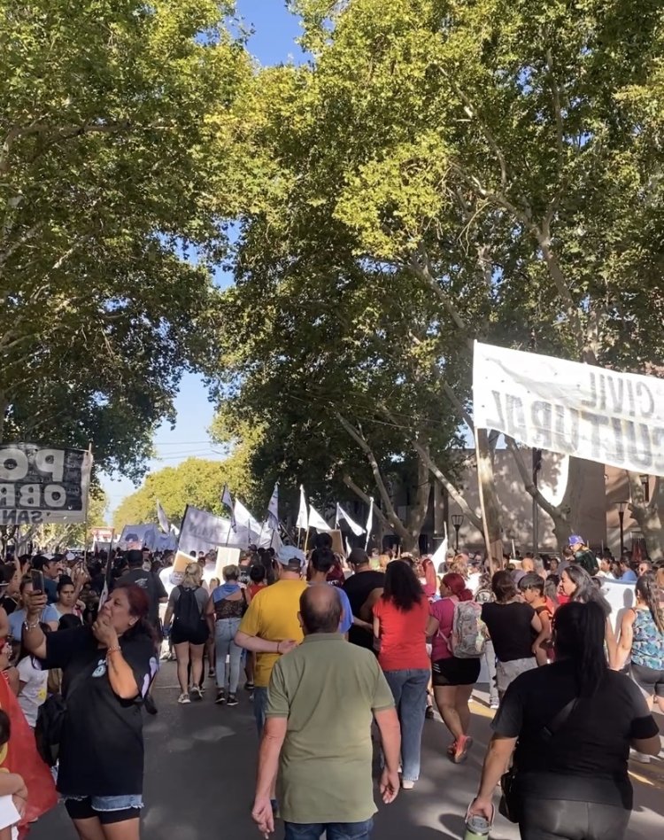 Masiva marcha en San Juan contra la reforma laboral