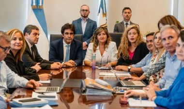 Paritaria docente: el Gobierno volvió a presentar una  propuesta superadora