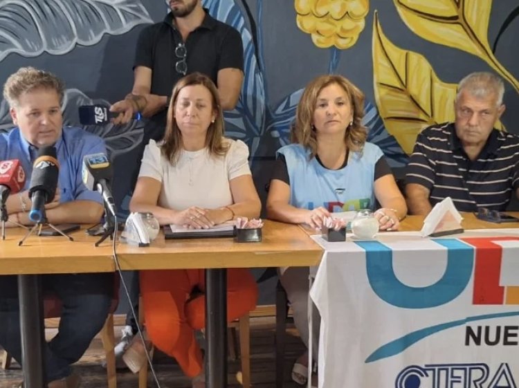 Los gremios docentes convocaron a una marcha de antorchas para este miércoles