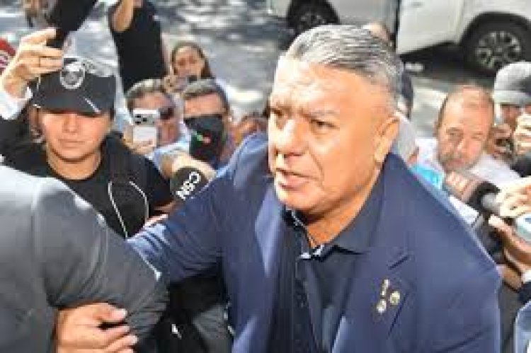 “Chiqui” Tapia llegó a Comodoro Py para declarar ante el juez Amarante