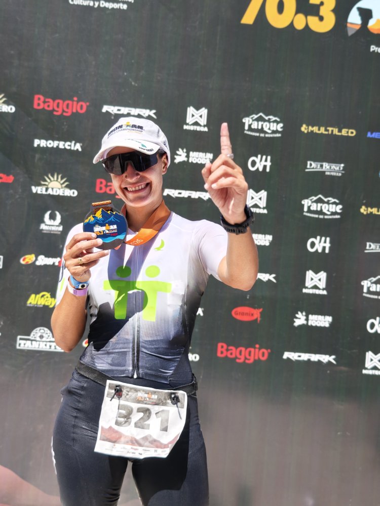 Pablo Manuel Bien y Clara Debiassi ganaron el IRONMAN 70.3 – San Juan 2026