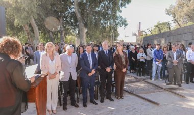 El gobernador Orrego participó del homenaje por el aniversario del Holocausto y el Levantamiento del Gueto de Varsovia