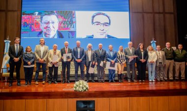 La Legislatura conmemoró la Reforma Constitucional de 1986 con un espacio de diálogo y memoria