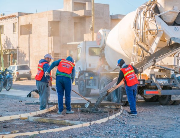 Rivadavia avanza con más obras: nuevas veredas en el barrio Del Bono Green